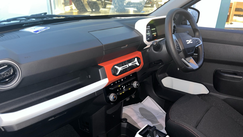 Dacia Spring 27kWh Expression 65 48kW 5dr Auto Electric Hatchback